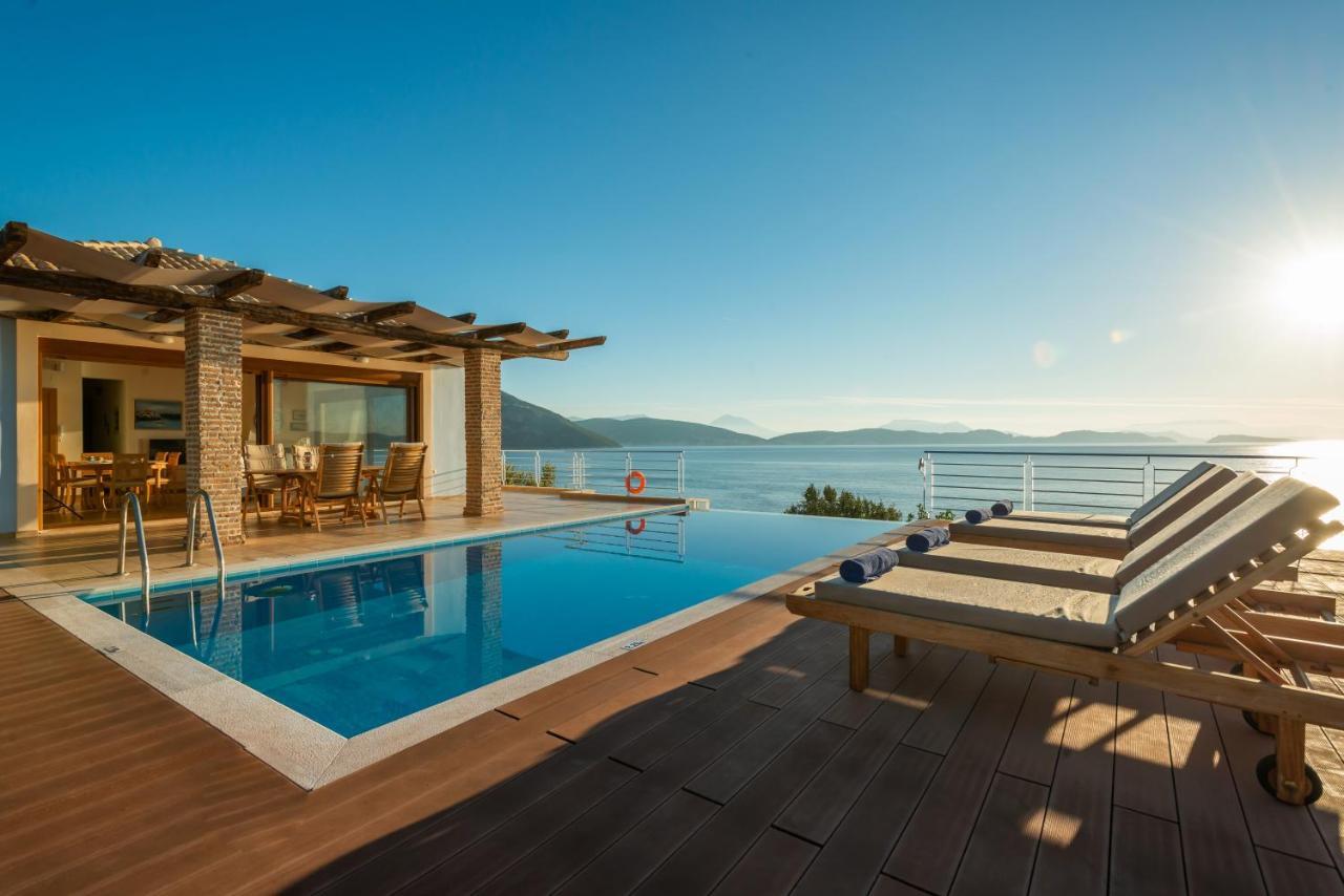Iris Lefkada - Karavi With Private Sea Access