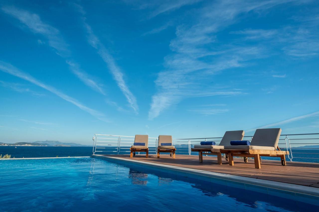Βίλα Iris Lefkada - Karavi With Private Sea Access *